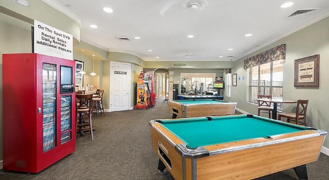 Luxurious Condo - Just 2 Miles From Disney #404 Orlando Exterior photo