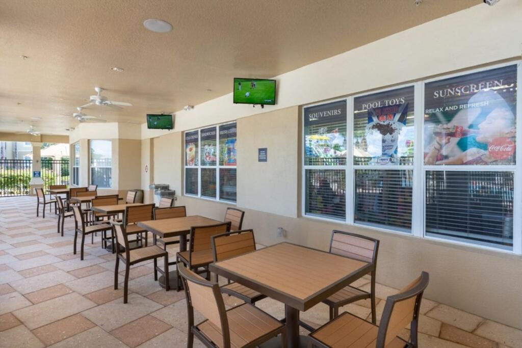Luxurious Condo - Just 2 Miles From Disney #404 Orlando Exterior photo