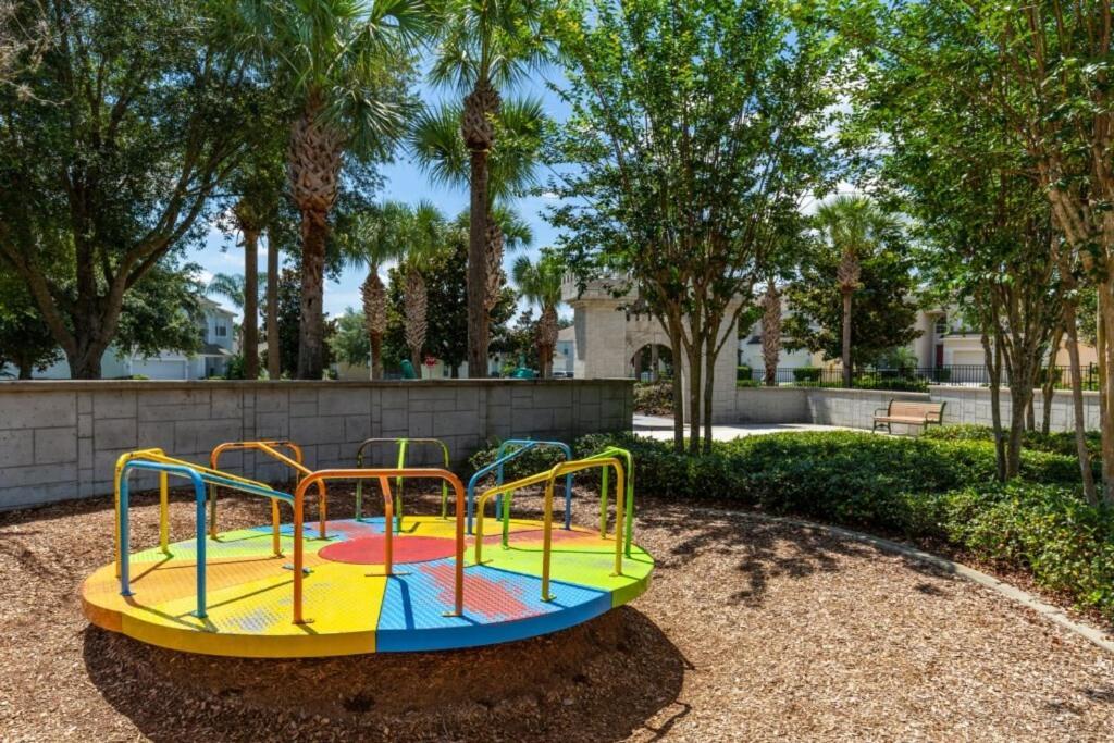 Luxurious Condo - Just 2 Miles From Disney #404 Orlando Exterior photo
